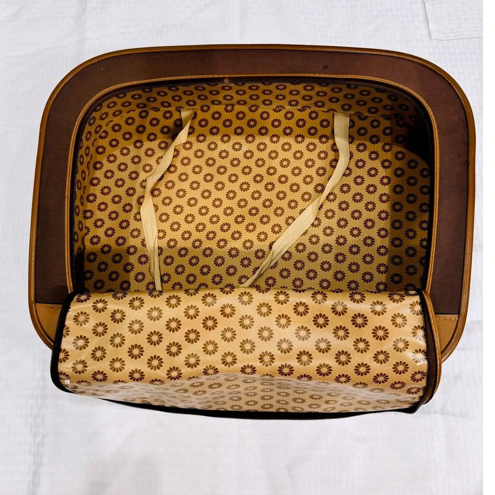 Vintage Flite-Line Carry On Suitcase Luggage Brown Tan 21